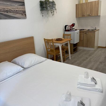 Hotel Leon D'Or 벨린초나 외부 사진